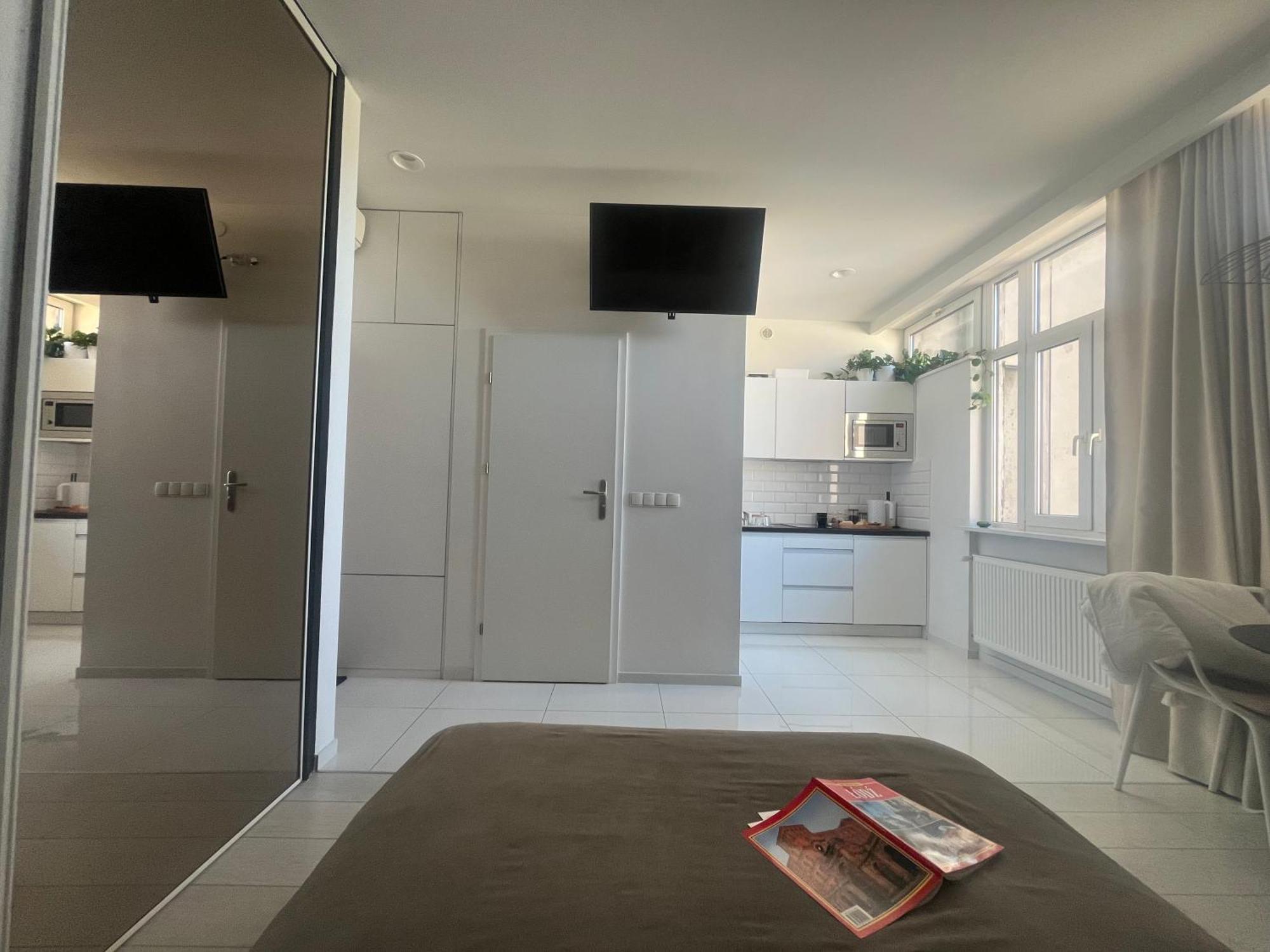Apartament I Love Piotrkowska Z Wielkim Lustrem, Balkonem I Klimatyzacja Lodž Exteriér fotografie